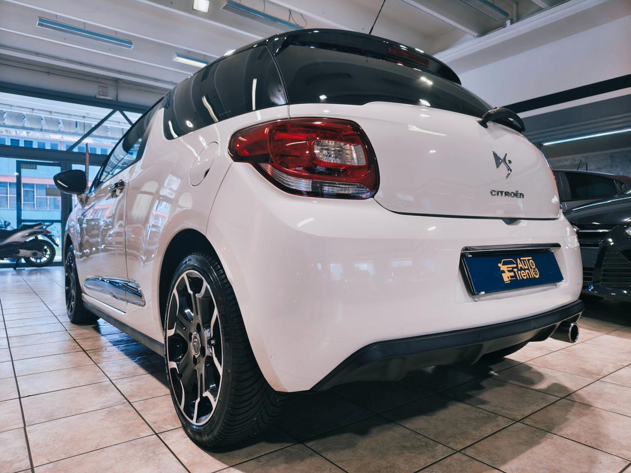 DS3 3 1.2 VTi 82 Chic 110.000 KM