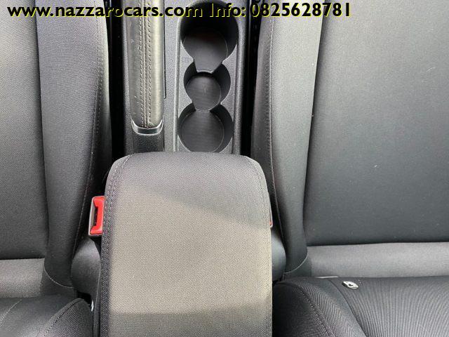 AUDI A1 SPB 25 TFSI Business NAVIG/PDC/CARPLAY