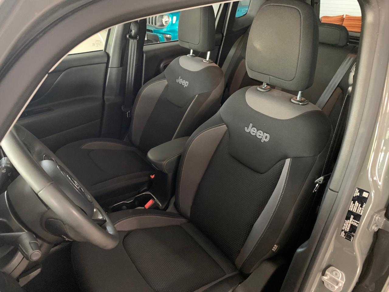 Jeep Renegade 1.5 Turbo T4 MHEV Limited + Tetto nero