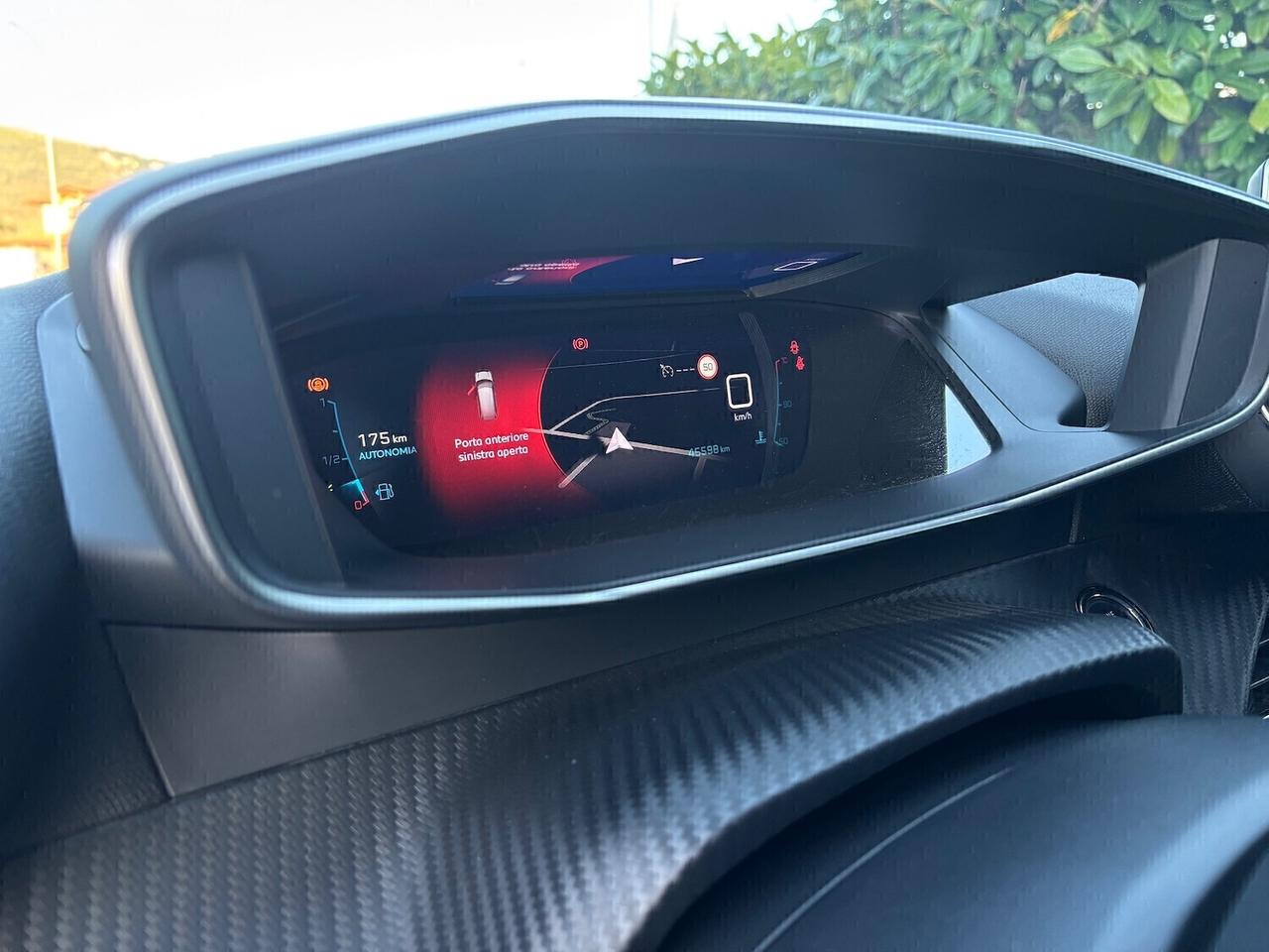 Peugeot 2008 BlueHDi 110 S&S Allure Pack