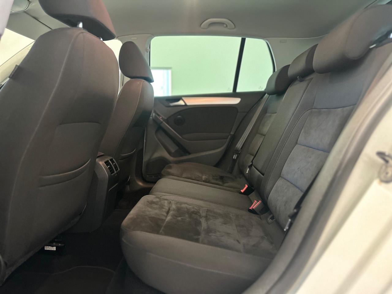 Volkswagen Golf 1.6 TDI DSG 5p. Highline NEOPATENTATI AUTOMATICA