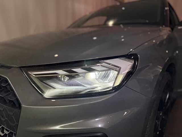 Audi A1 SPB 30 TFSI S tronic Identity Black