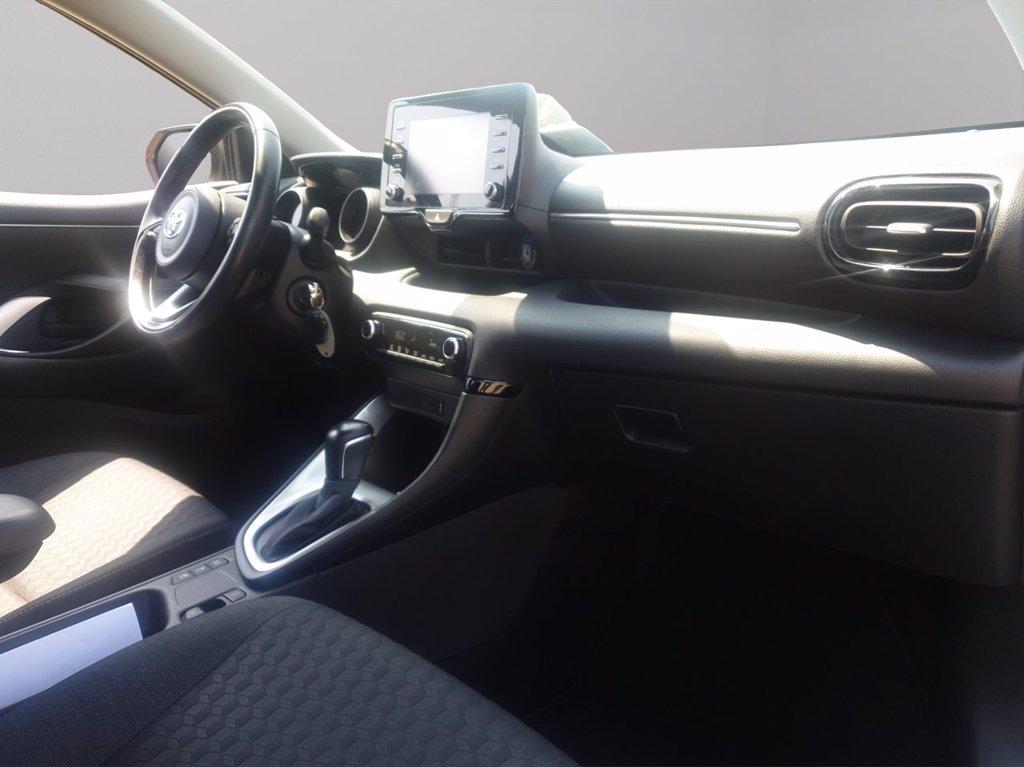 TOYOTA Yaris 1.5h trend del 2021