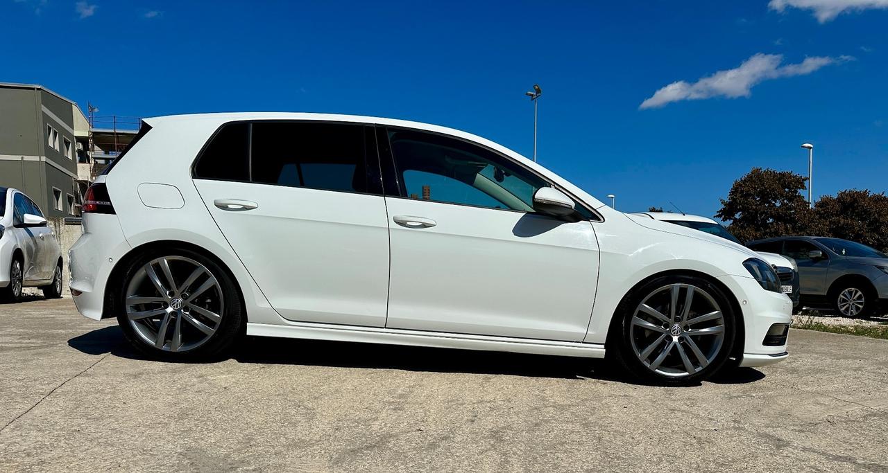 Volkswagen Golf 2.0 TDI 5p. CUP "Limited Edition"