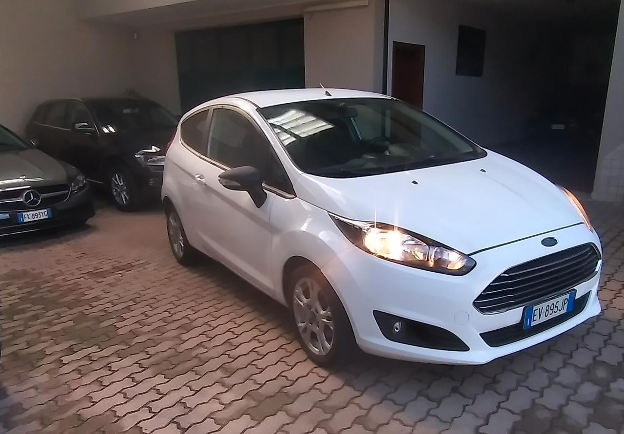 Ford Fiesta 1.5 TDCi 75CV 3 porte OK NEOPATENTATI