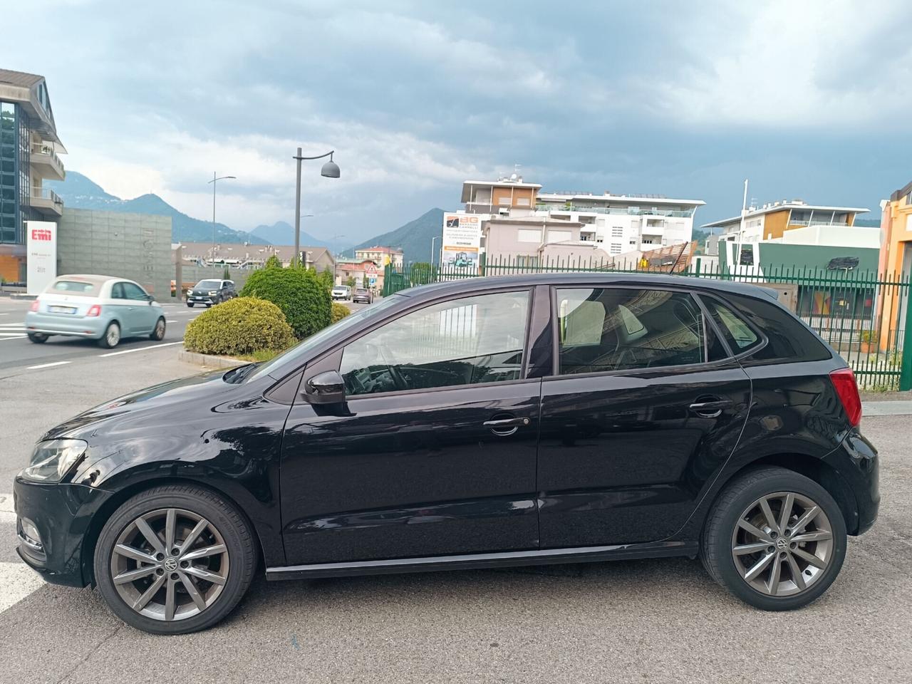 Volkswagen Polo 1.0 MPI Comfortline 50.000KM CERTIF.