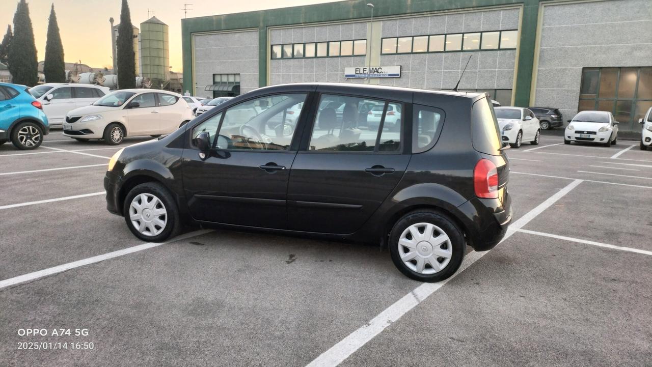 Renault Modus 1.2 16V Dynamique