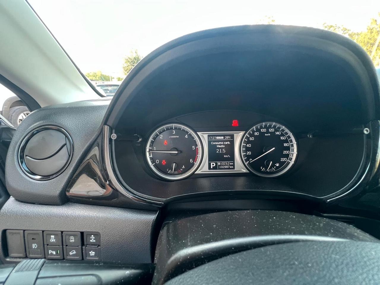 Suzuki Vitara 1.6 DDiS 4WD AllGrip DCT V-Top