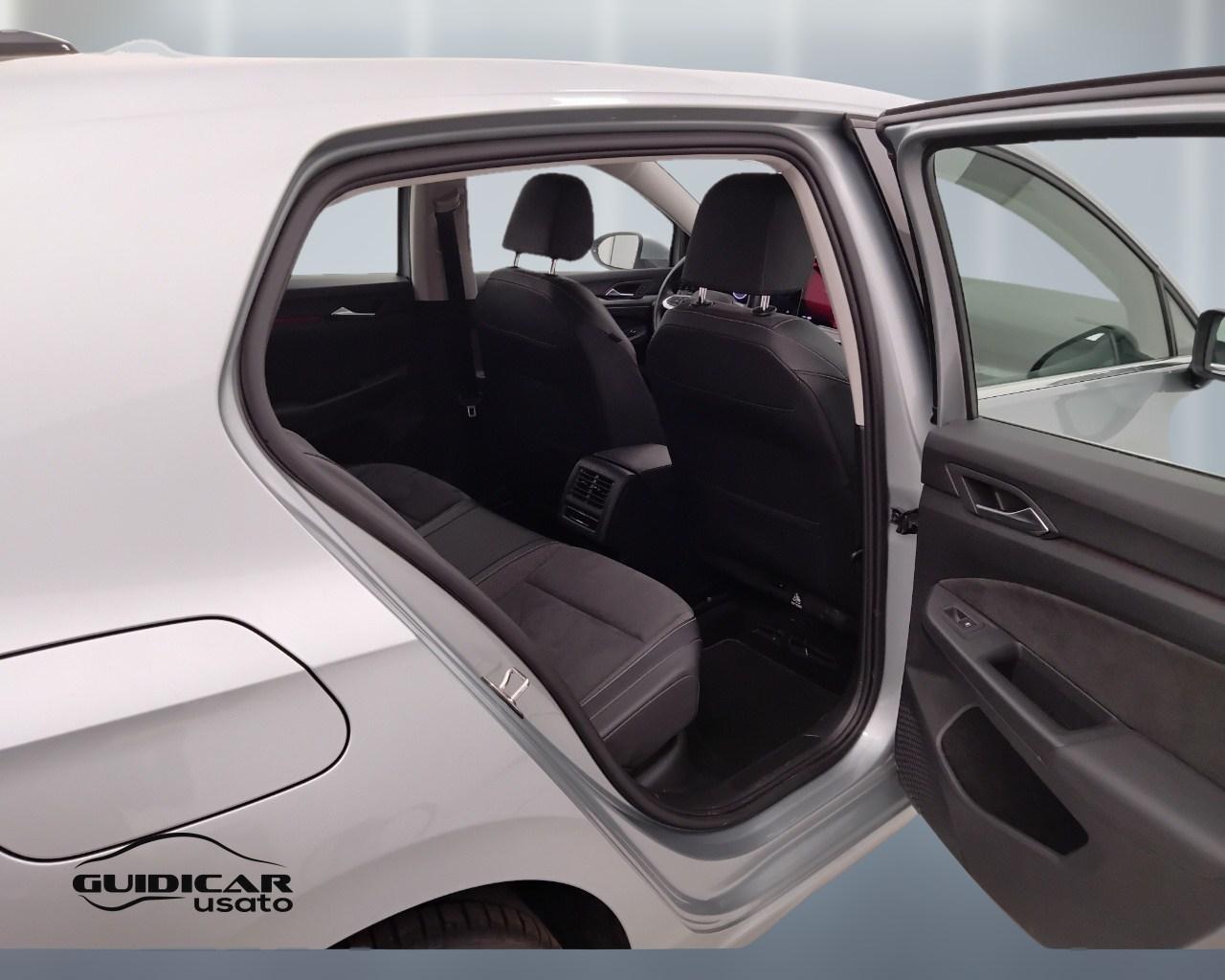 VOLKSWAGEN Golf VIII 2024 - Golf 2.0 tdi Style 150cv dsg