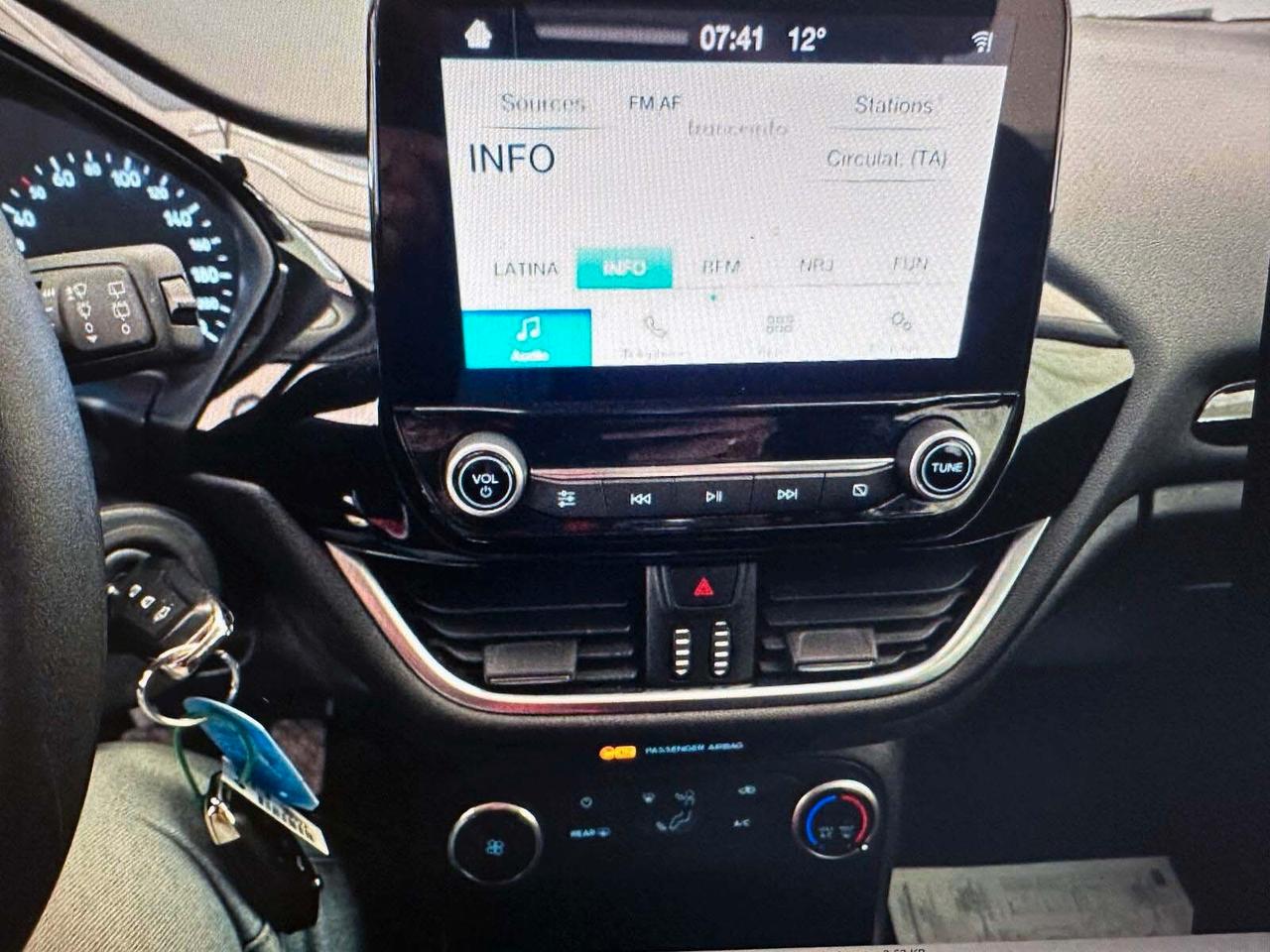 Ford Fiesta 1.1 75 CV 5 porte Cool & Connect Unico Proprietario solo 36.000 km