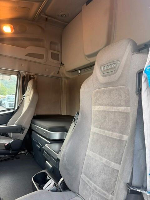 Trattore Stradale Stralis HI-WAY 500
