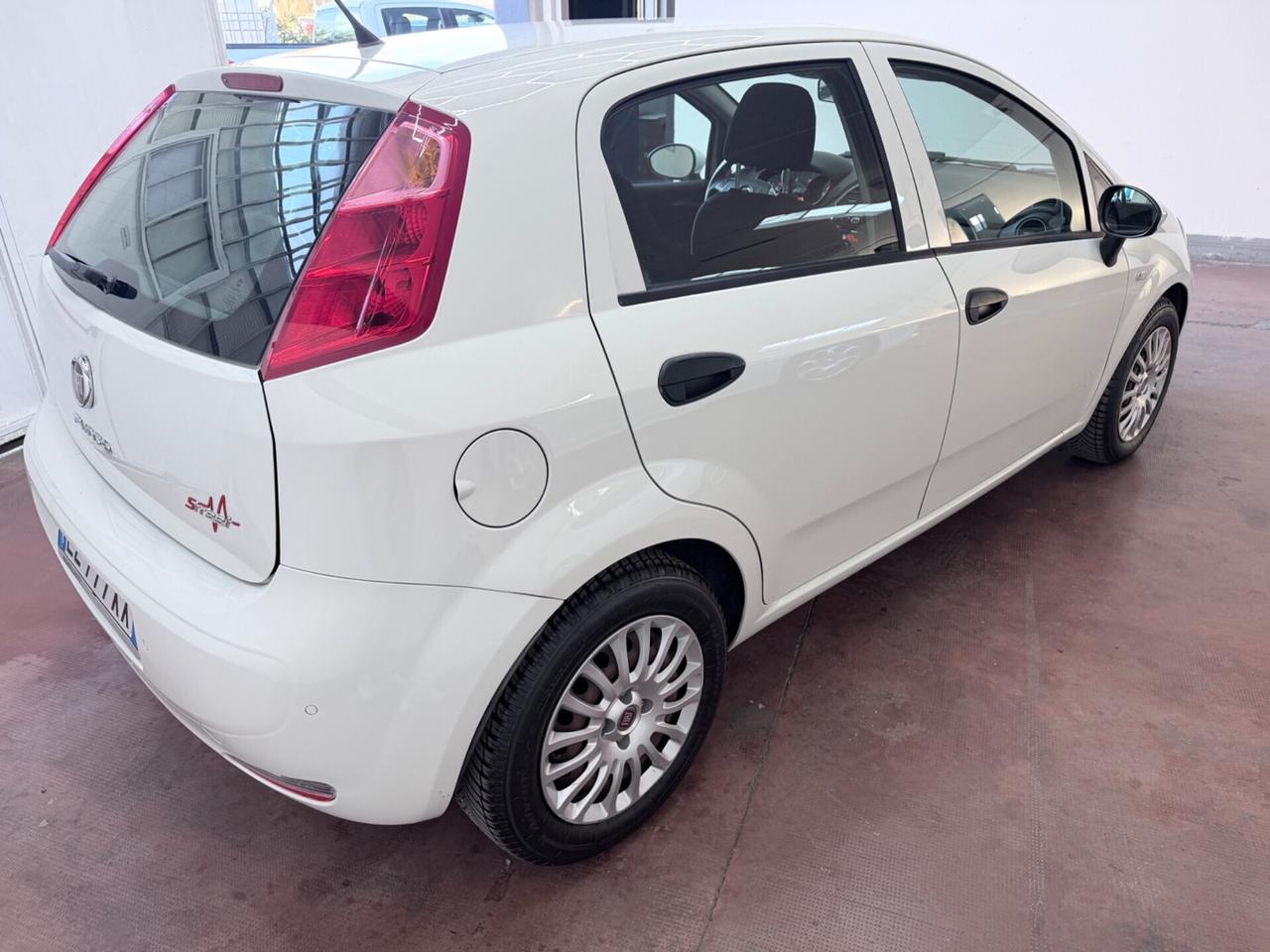 Fiat Punto 1.3 MJT II S&S 85 CV 5 porte ECO Lounge