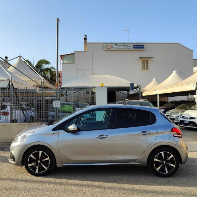 PEUGEOT 208 1° serie PureTech 82 Signature