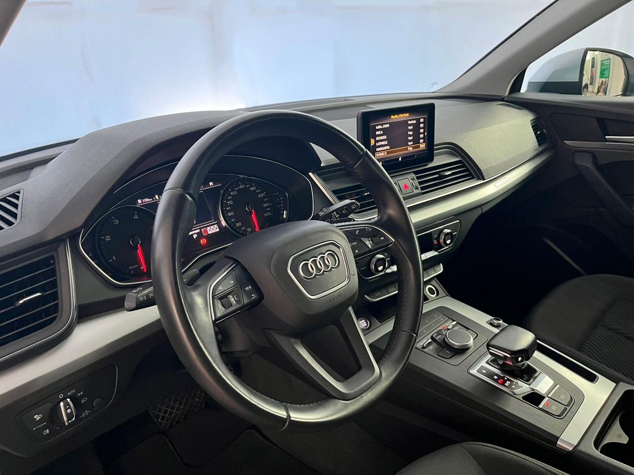 Audi Q5 35 TDI quattro S tronic Business