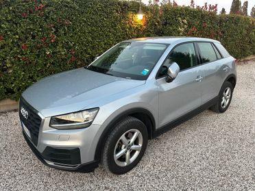 Acquistiamo veicoli usati d'occasione - auto, camper, barche