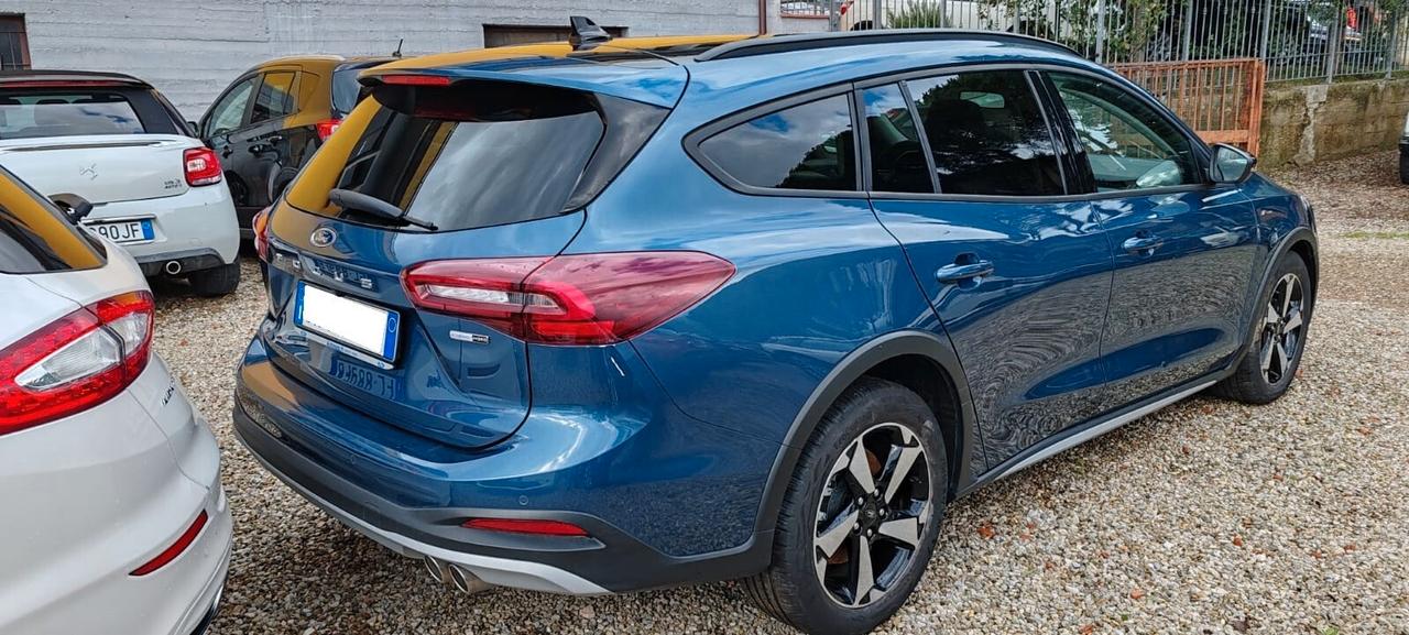 Ford Focus 1.0 Hybrid 125 CV leggermente alluvionata
