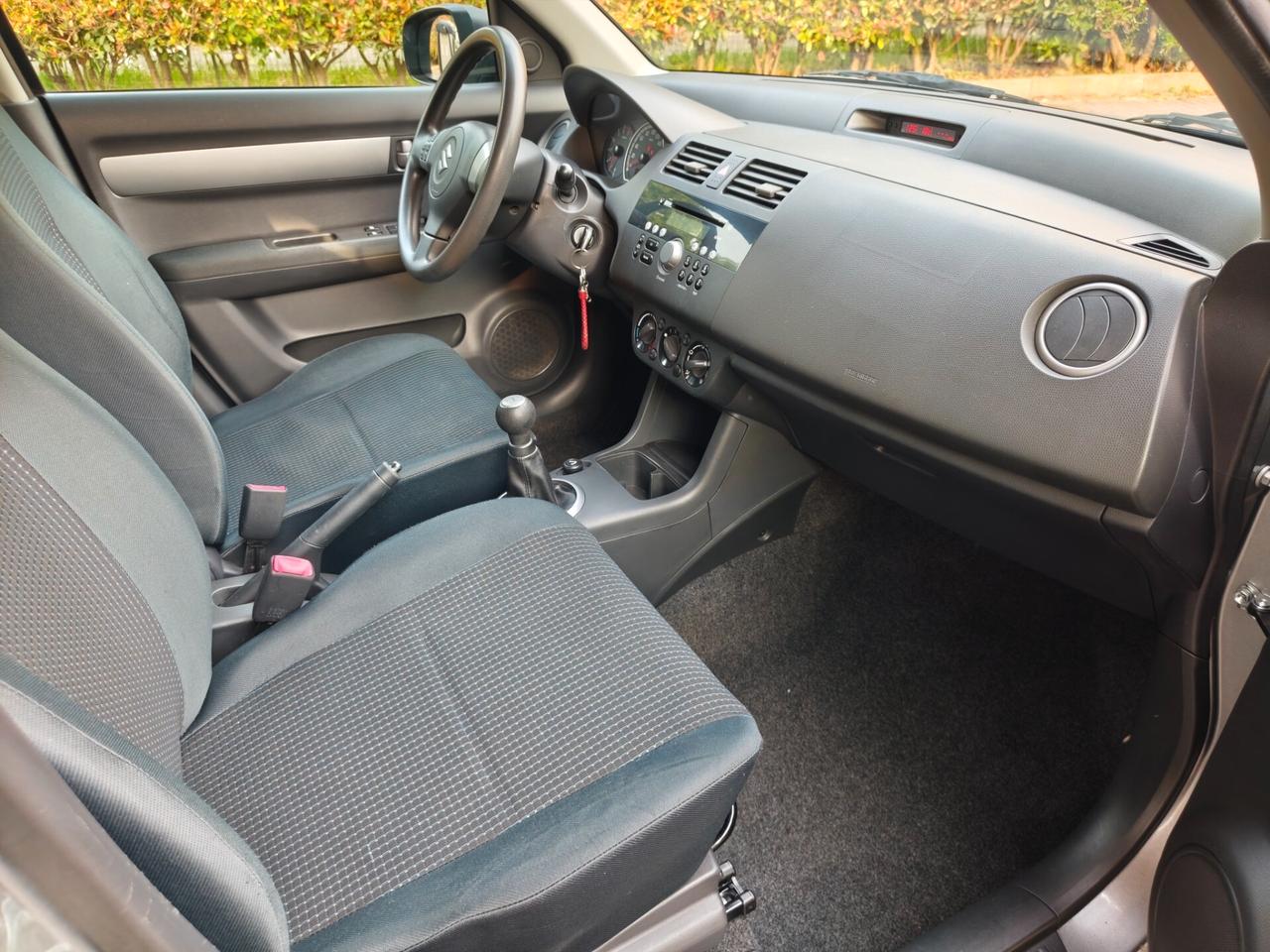 Suzuki Swift 1.3 5p. GLX