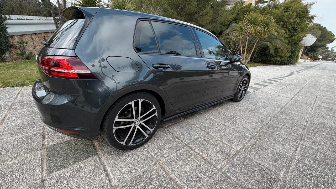 Volkswagen Golf GTI GTD 2.0 TDI 5p. BlueMotion Technology