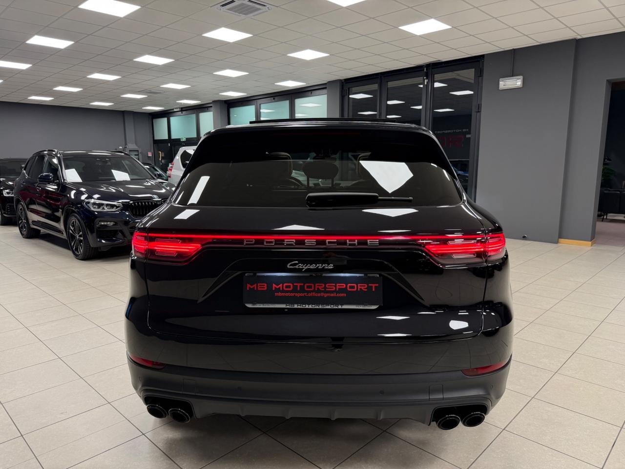 Porsche Cayenne 3.0 V6