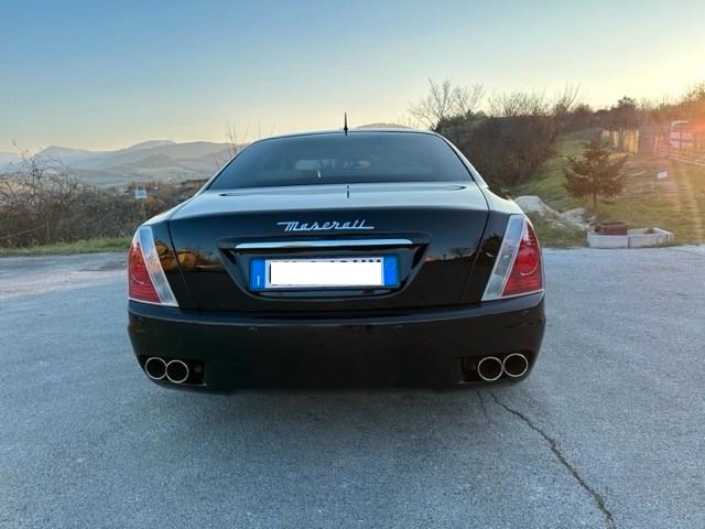 Maserati Quattroporte 4.2 V8