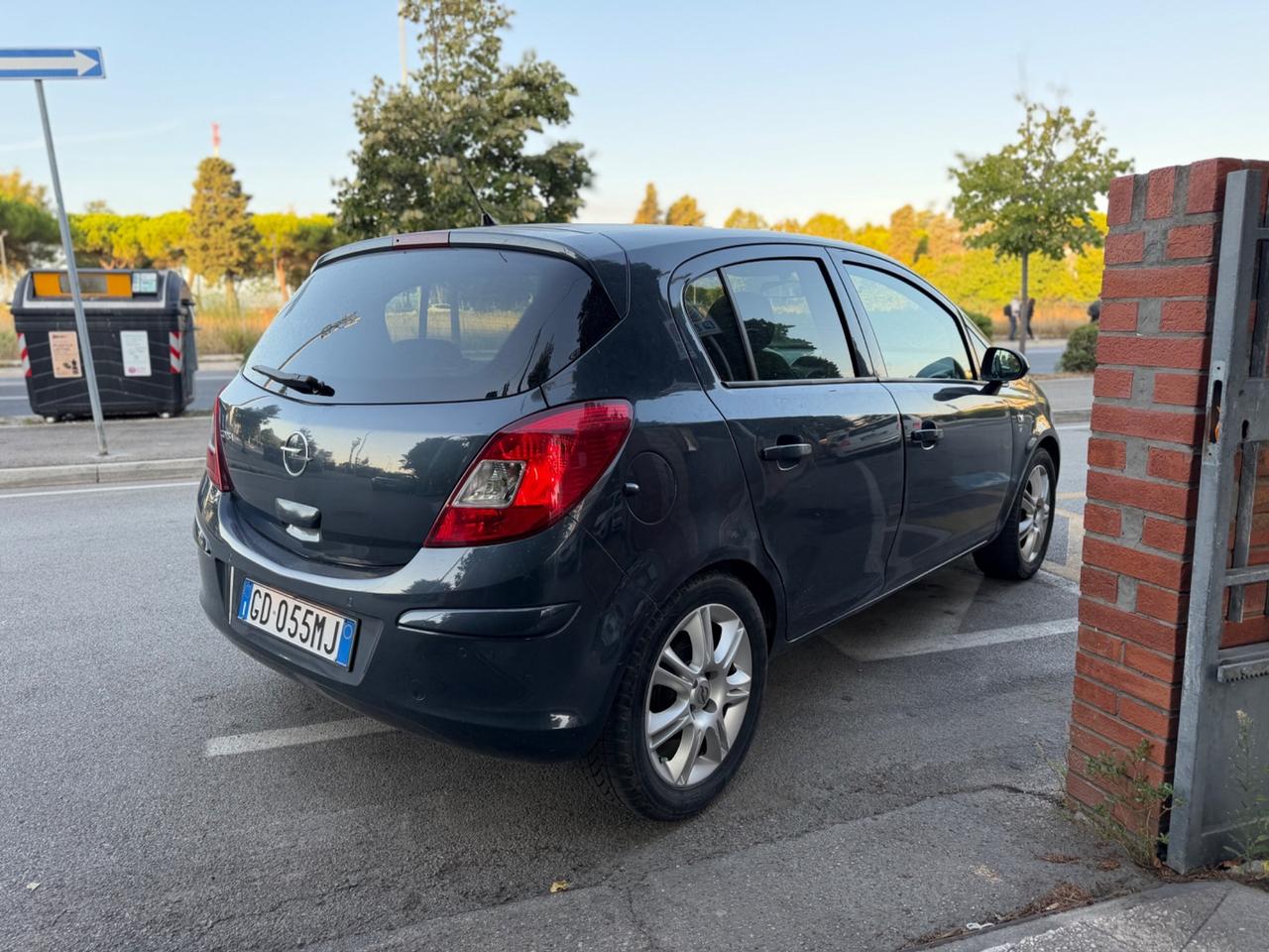 Opel Corsa 1.2 80CV 5 porte GPL-TECH Edition