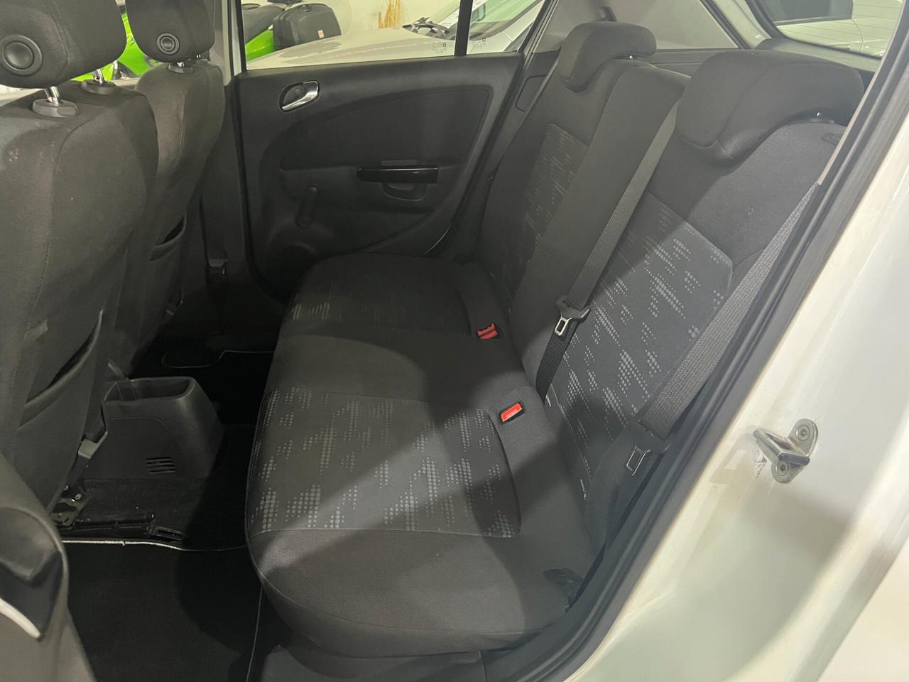 Opel Corsa 1.3 75CV - ELECTIVE - 2011