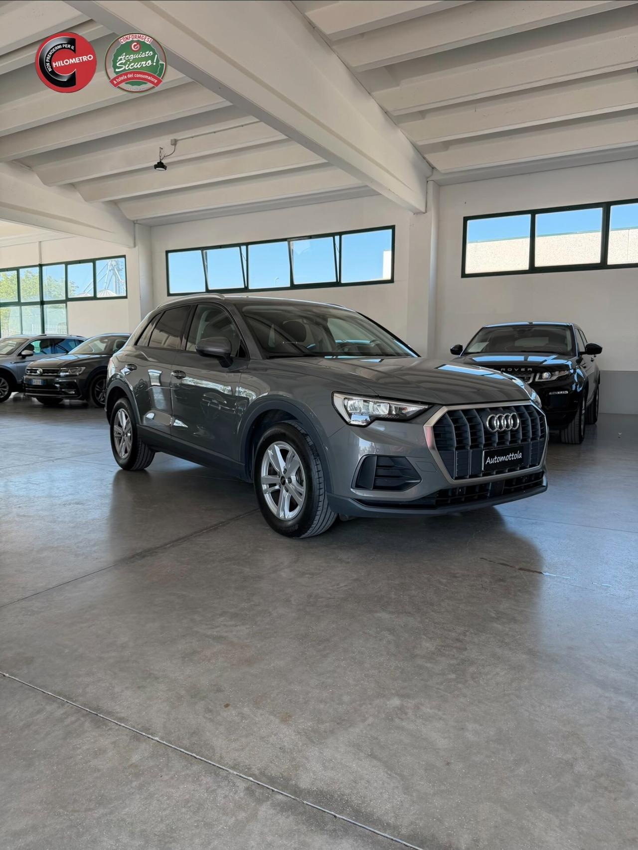 Audi Q3 35 TDI S tronic Business