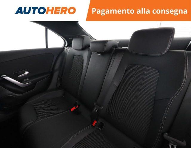 MERCEDES-BENZ A 200 Automatic Sport