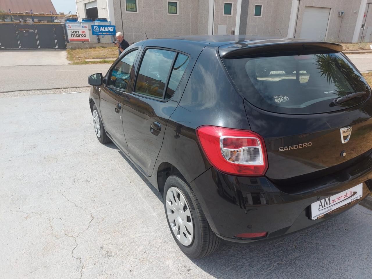 Dacia Sandero 1.5 dCi 8V 75CV Start&Stop Lauréate