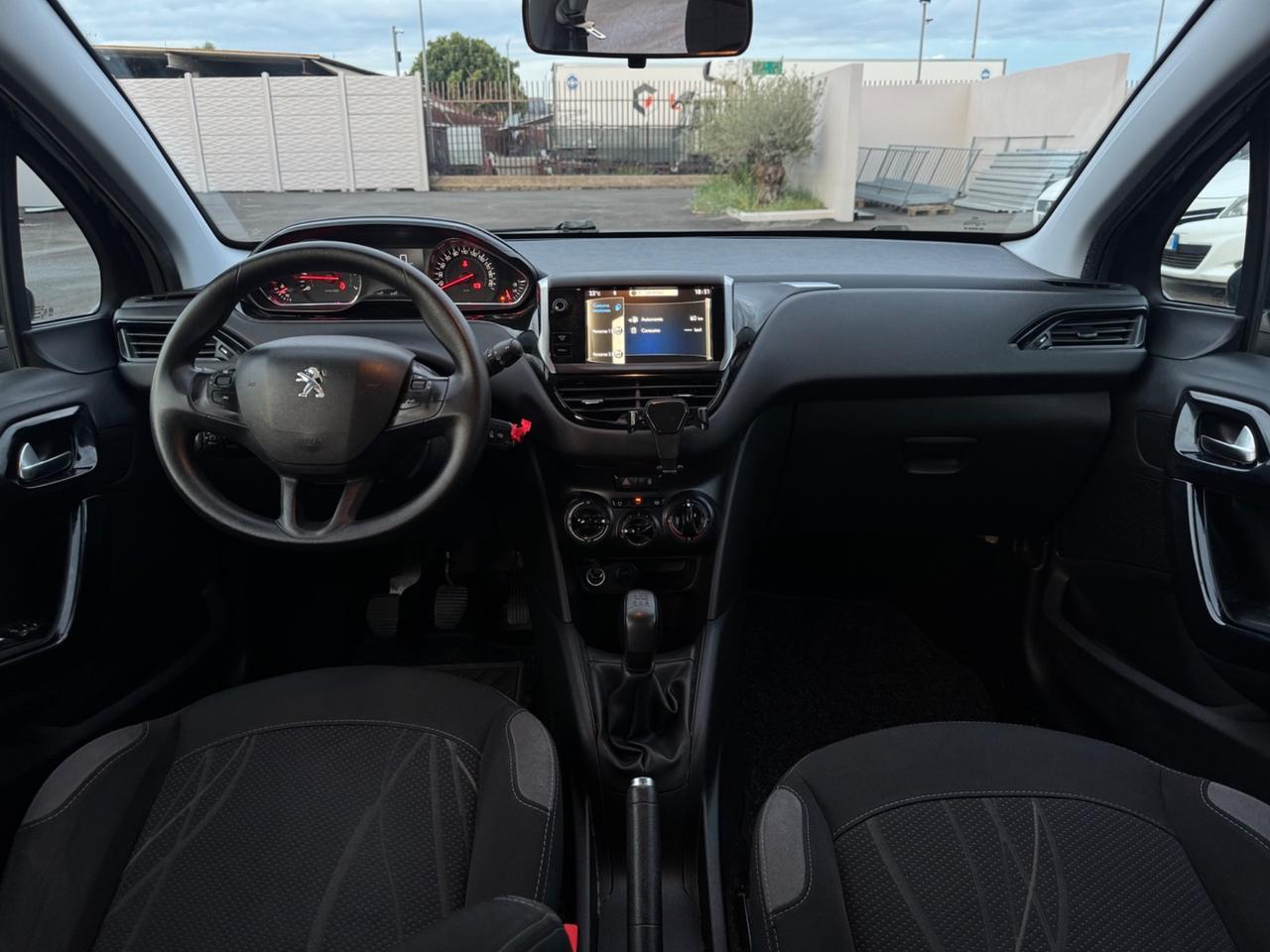 Peugeot 208 1.2 VTi 82 CV 5 porte 70.000km