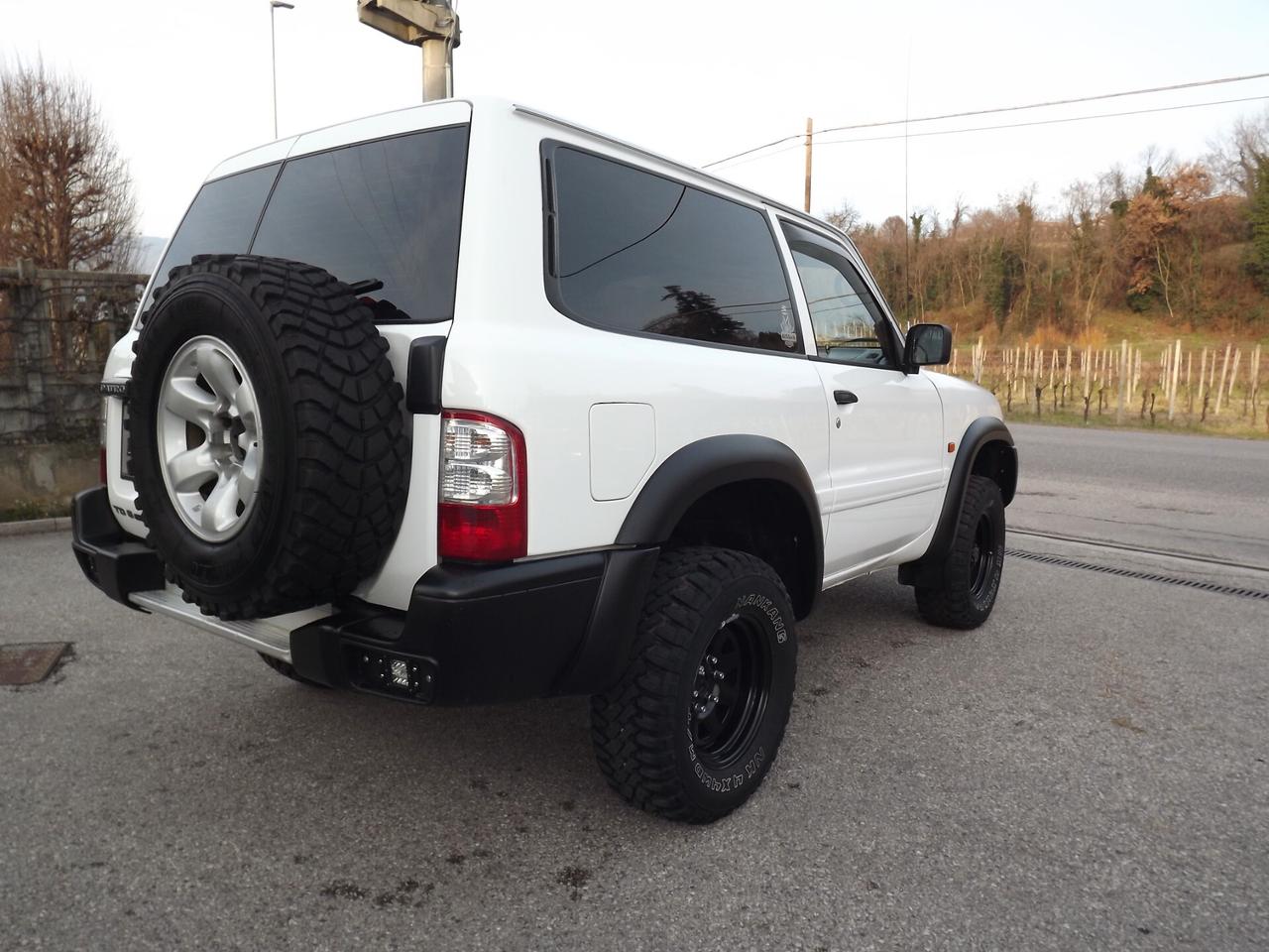 Nissan Patrol GR Patrol GR Y61 2.8 TD 3 porte SE Hard Top