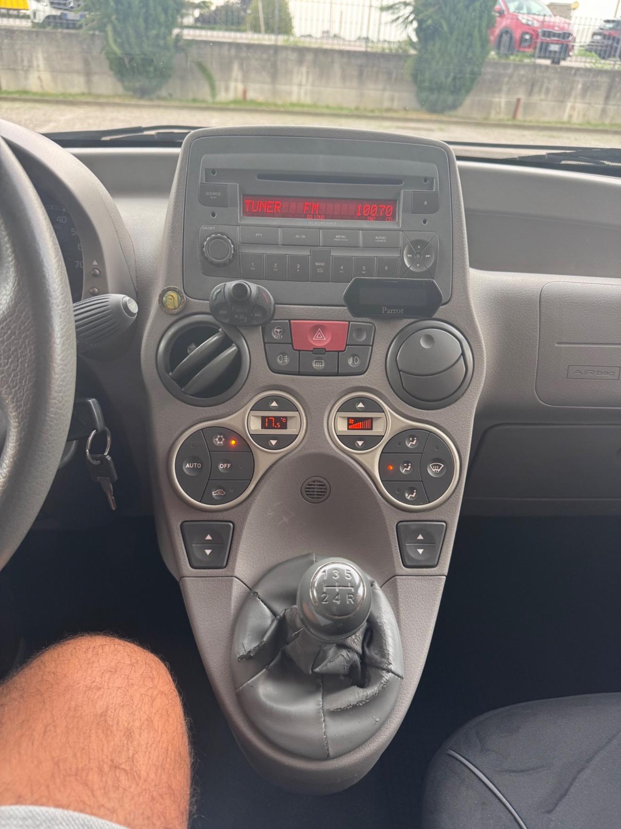 Fiat Panda 1.2 Alessi Neopatentati
