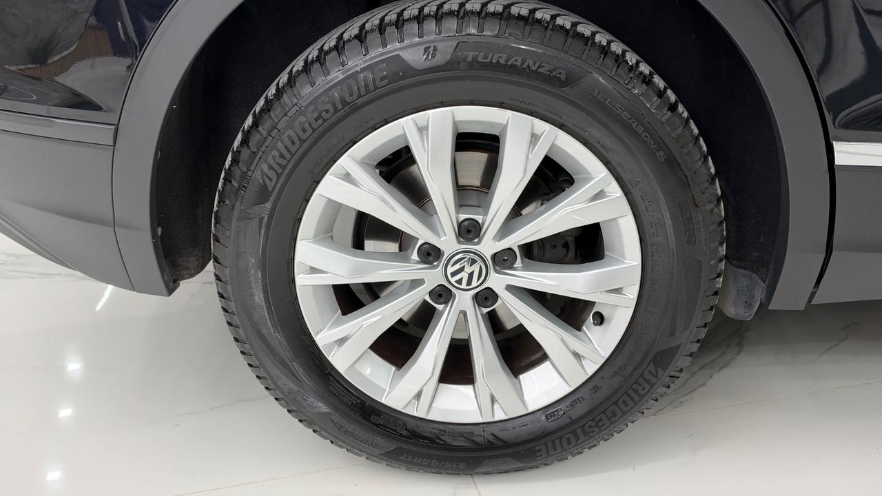 Volkswagen Tiguan 2.0 TDI SCR DSG 4MOTION Business BMT