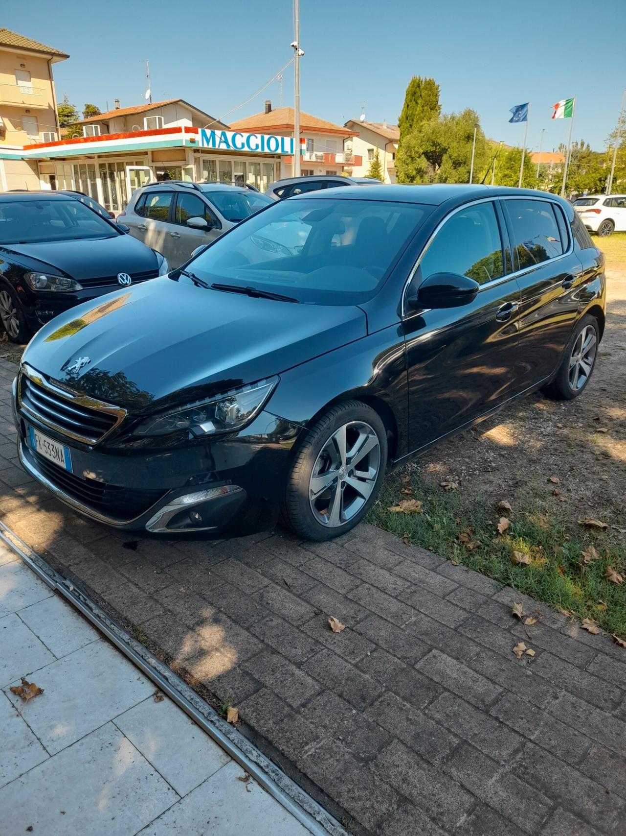 Peugeot 308 BlueHDi 120Cv Automatica