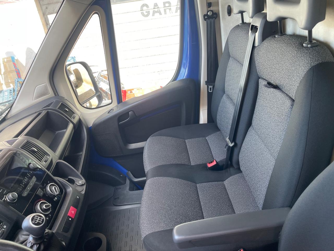 Fiat Ducato 33 2.2 Mjt 120CV Furgone