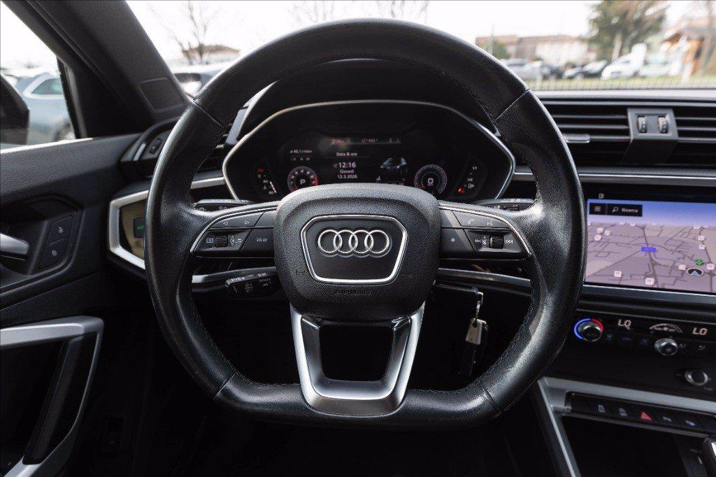 AUDI Q3 40 2.0 tfsi S line edition quattro s-tronic del 2022