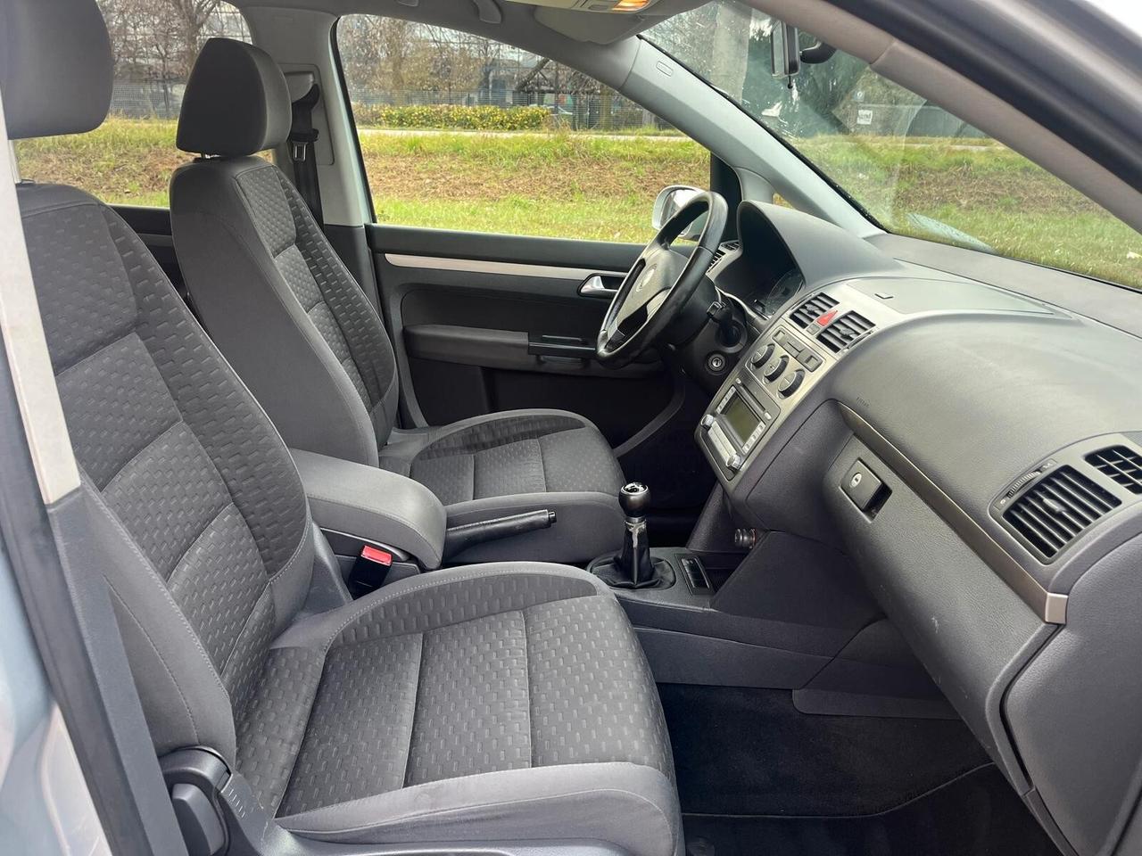 Volkswagen Touran 2.0 TDI DPF Highline **7 posti **