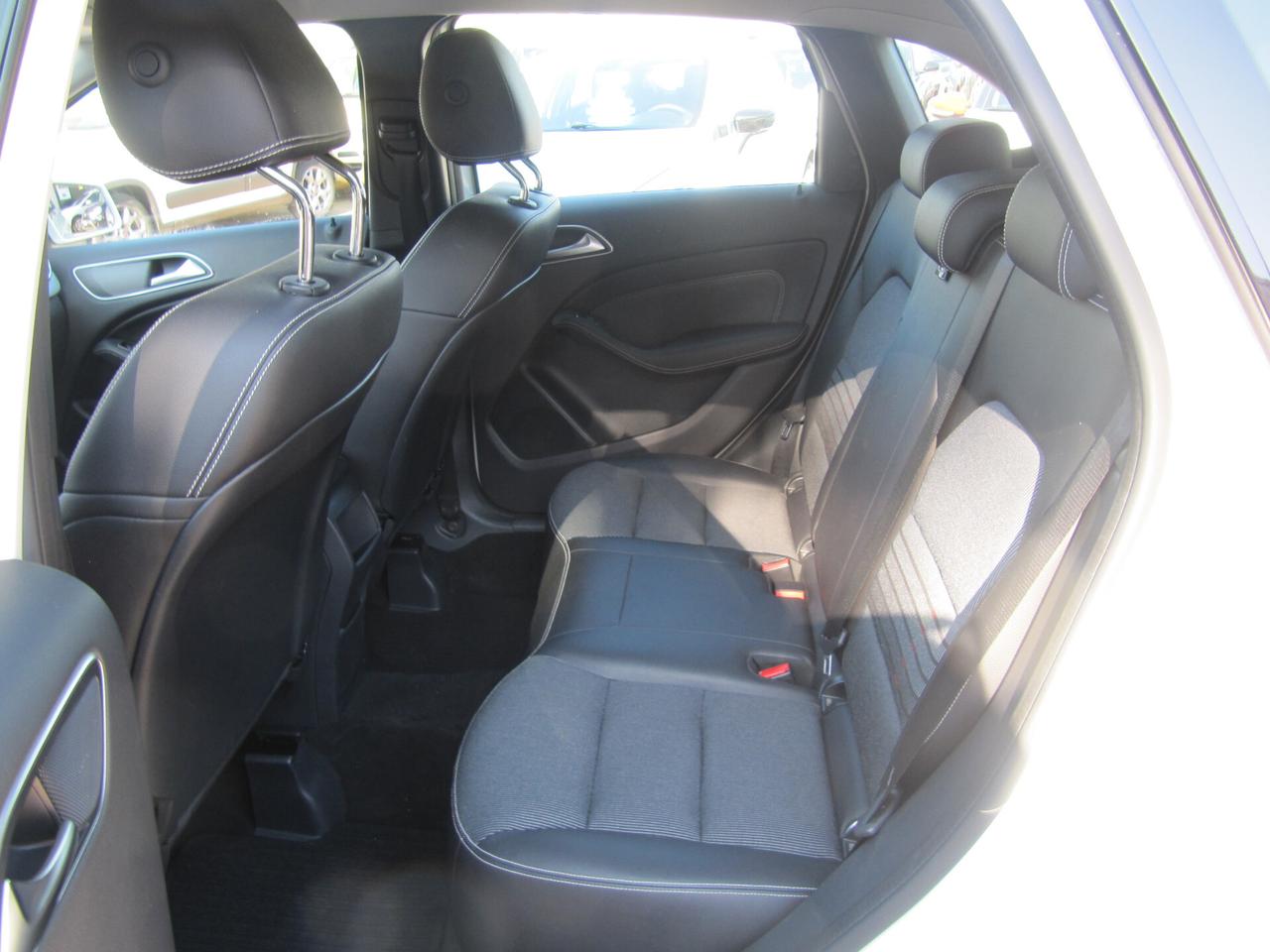 Mercedes-benz B 200 d Automatic Premium