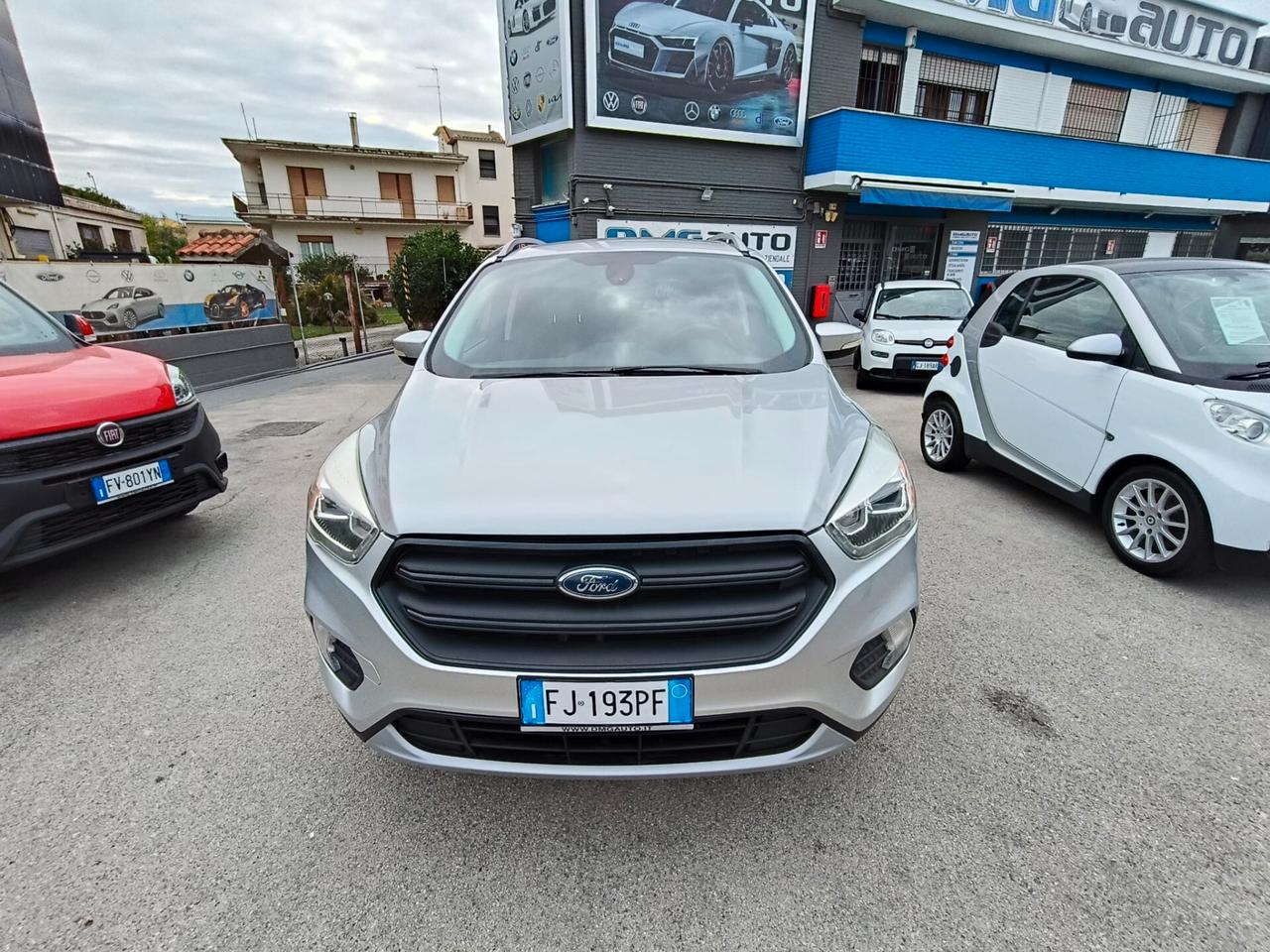 Ford Kuga 1.5 TDCI 120 CV S&S 2WD ST-Line