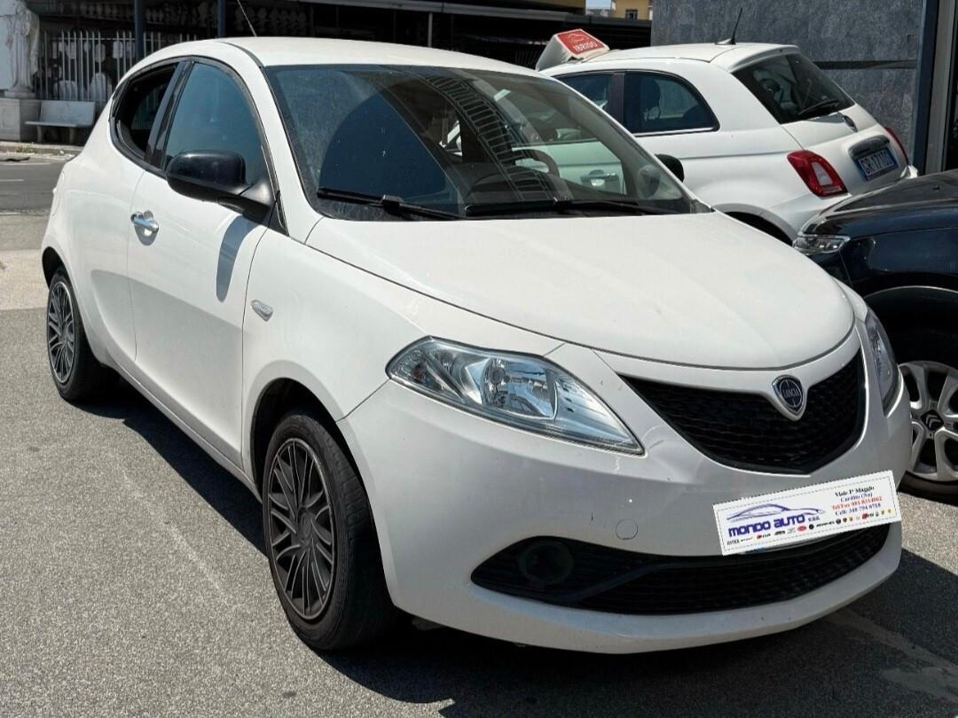 Lancia Ypsilon 1.2 70 CV 5 PORTE GOLD SU RICHIESTA ANCHE IMPIANTO GPL