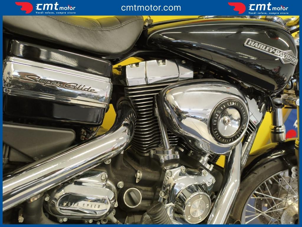 Harley-Davidson Dyna - 2012