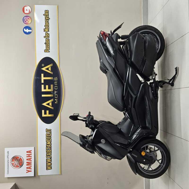 Yamaha X-Max 300 Tech Max - 2024