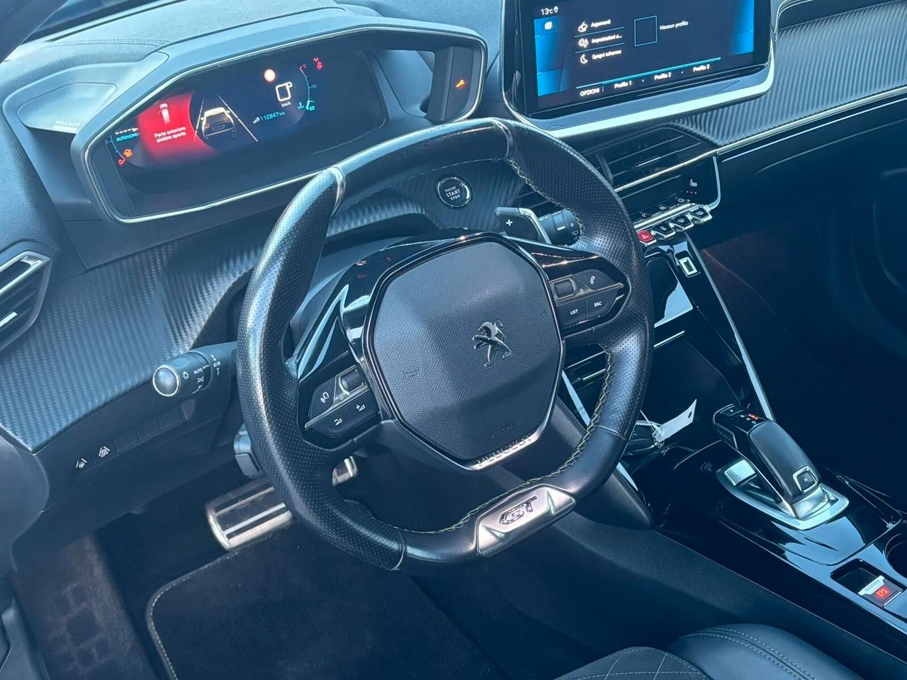 Peugeot 2008 BlueHDi 130 S&S EAT8 GT