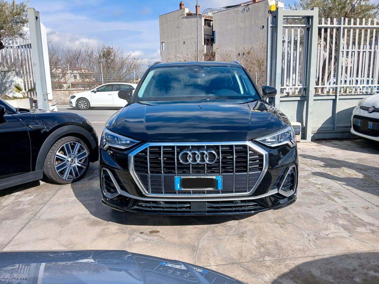 Audi Q3 35 TDI S tronic Business S line esterno