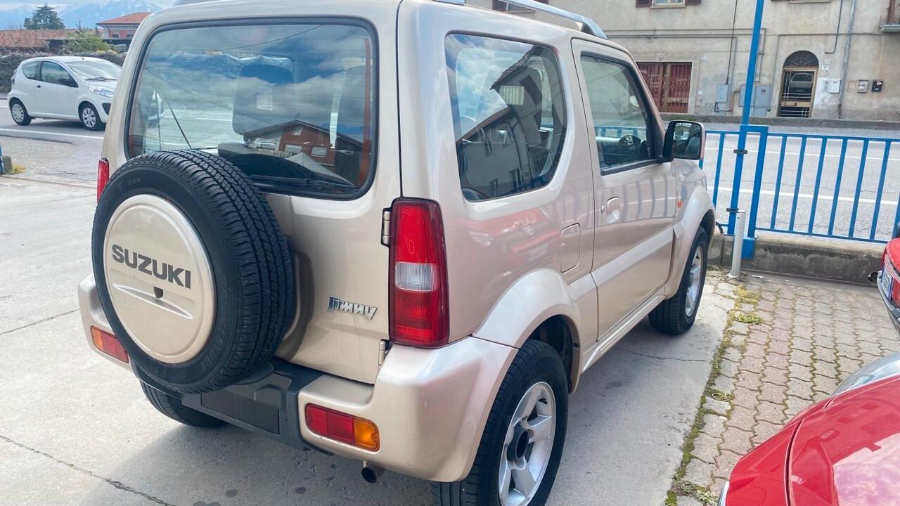 Suzuki Jimny 1.3 PLUS