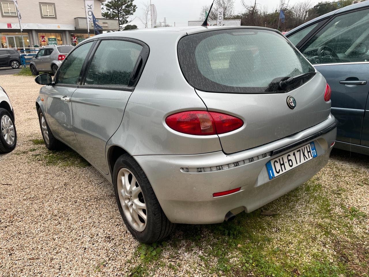 Alfa Romeo 147 1.9 JTD (115 CV) cat 5p. Distinctive