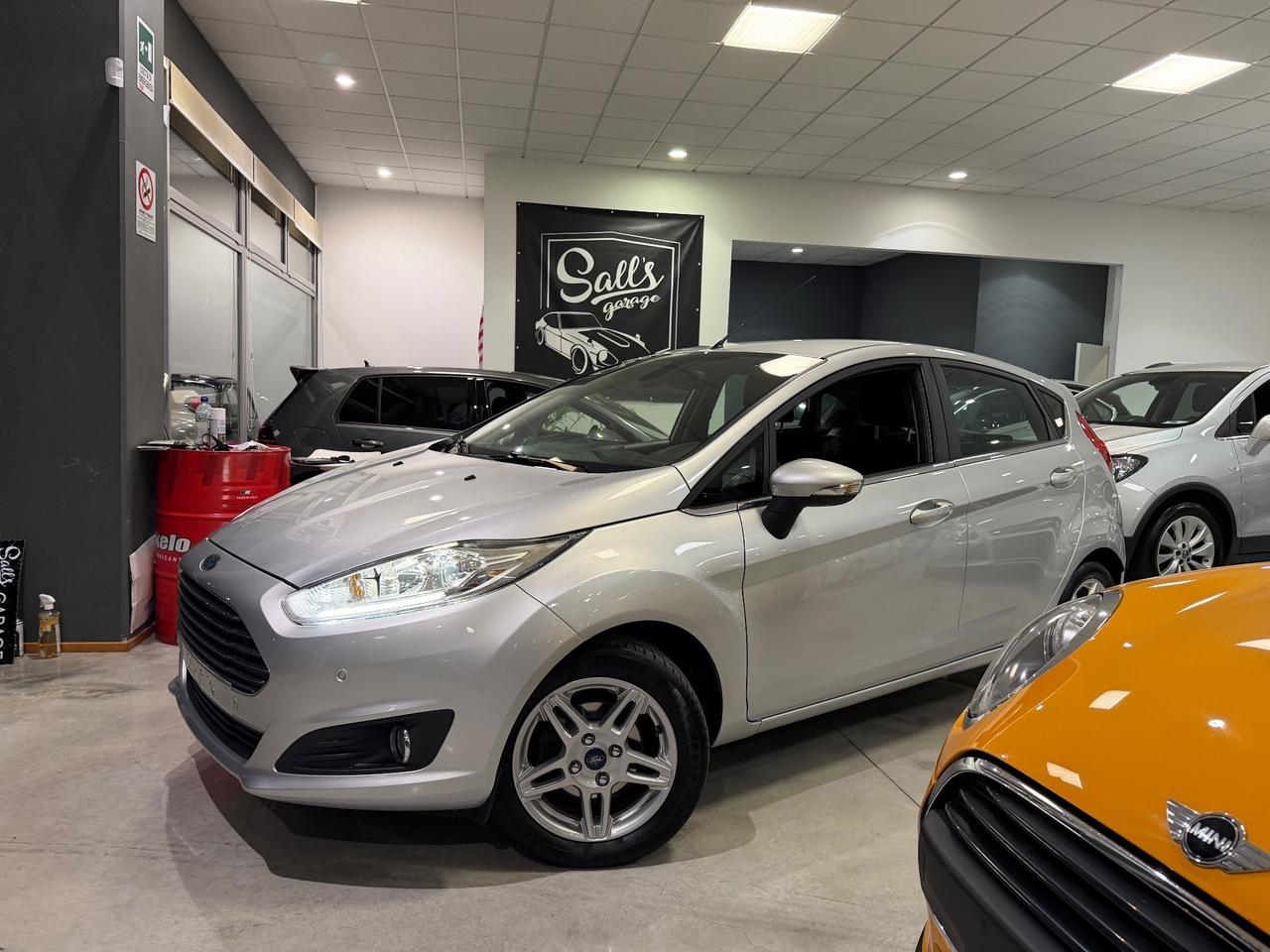 Ford Fiesta 1.0 100CV 5 porte Titanium Neopatentati