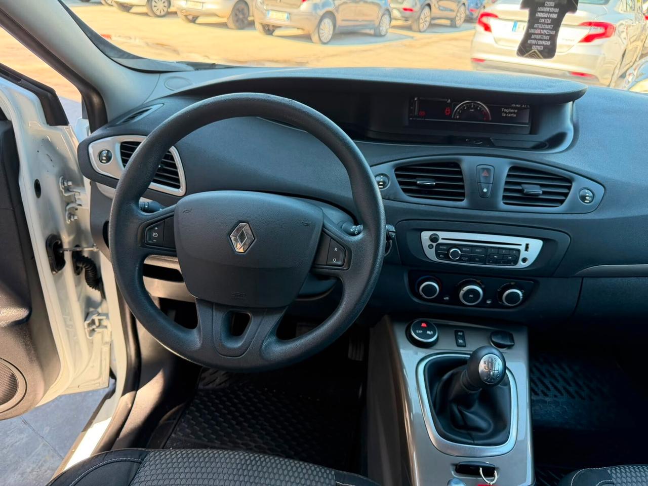 Renault Scenic Scénic XMod Cross 1.5 dCi 110CV Start&Stop Energy
