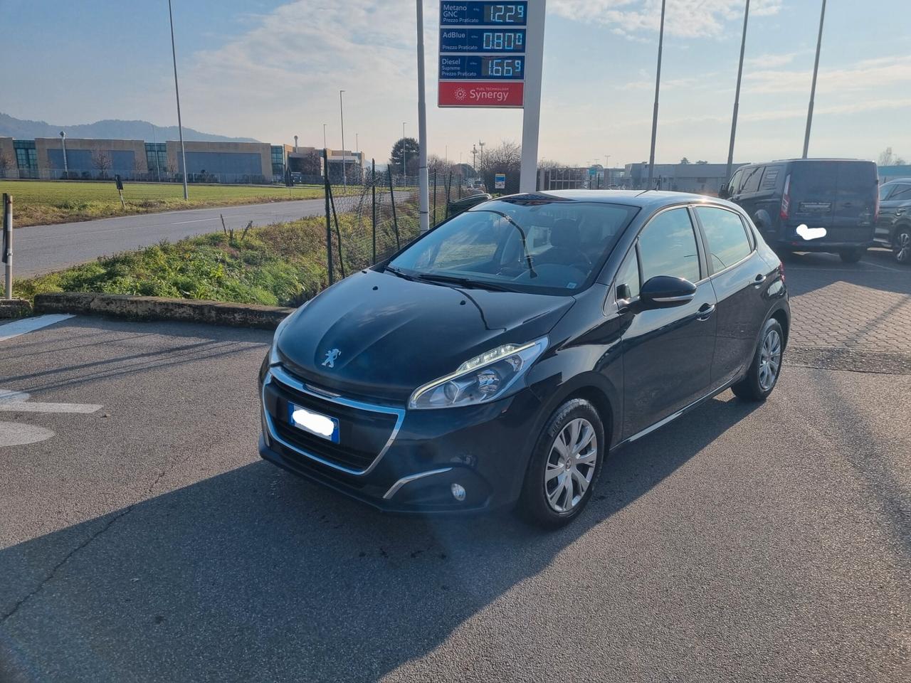 Peugeot 208 1.2 Benzina, 5 porte, Garanzia, 2019