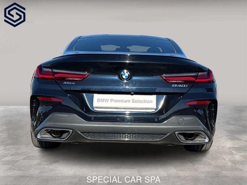 BMW Serie 8 840i xDrive Coupé MSPORT